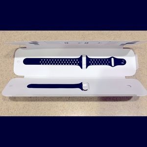 Apple Watch - Black Nike Sports Band - 44 mm Anthracite - New in box, never worn